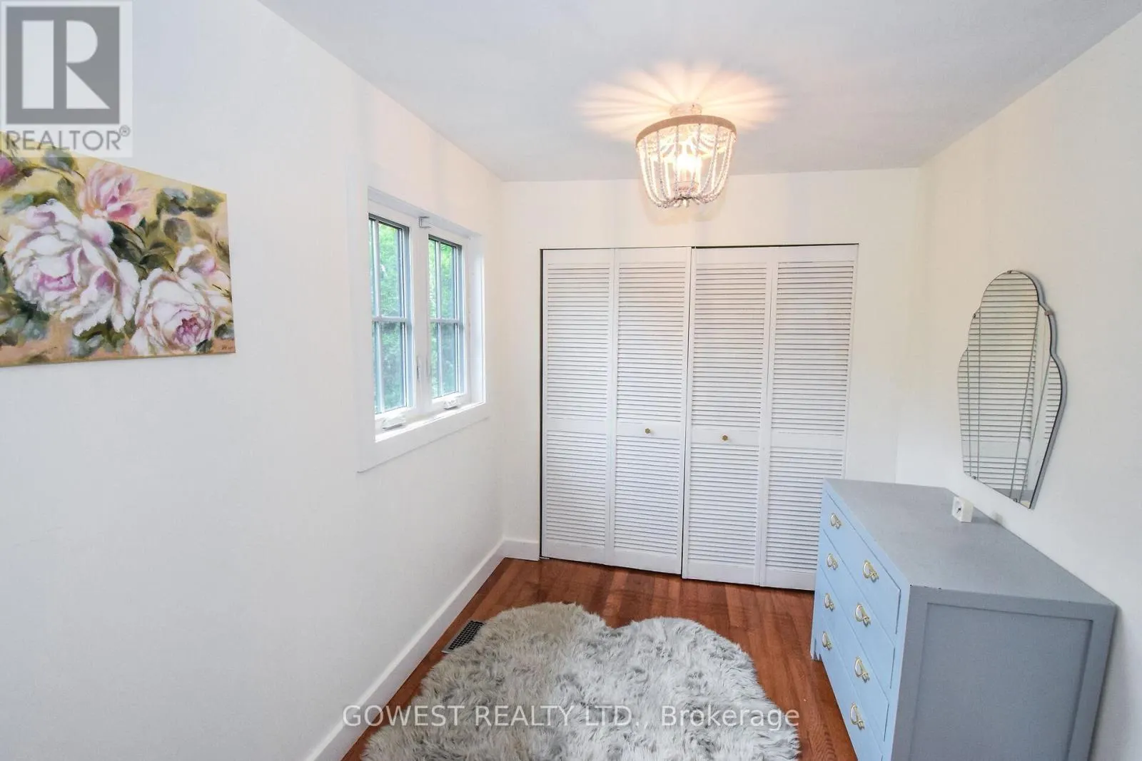 98 DELATER STREET