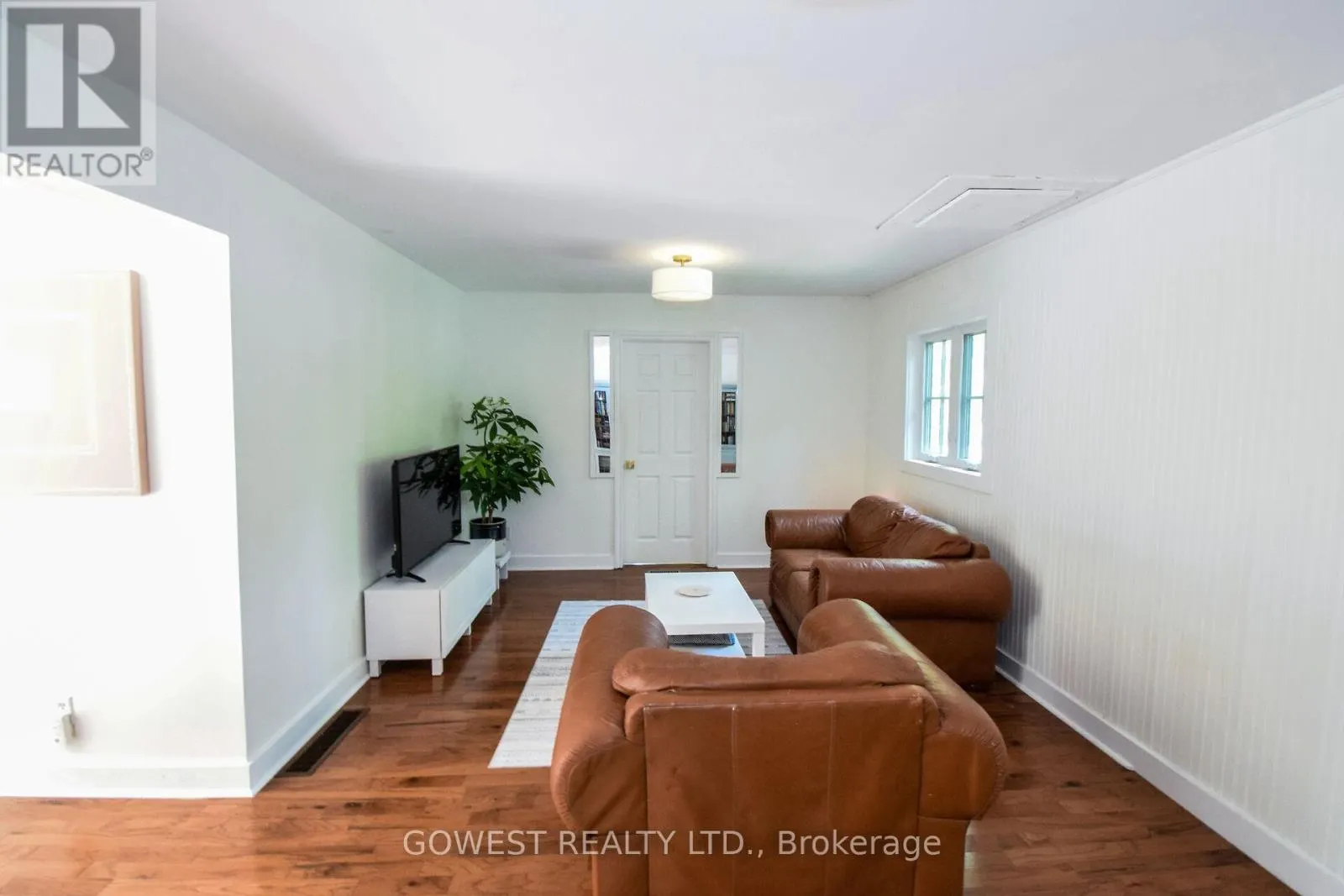 98 DELATER STREET