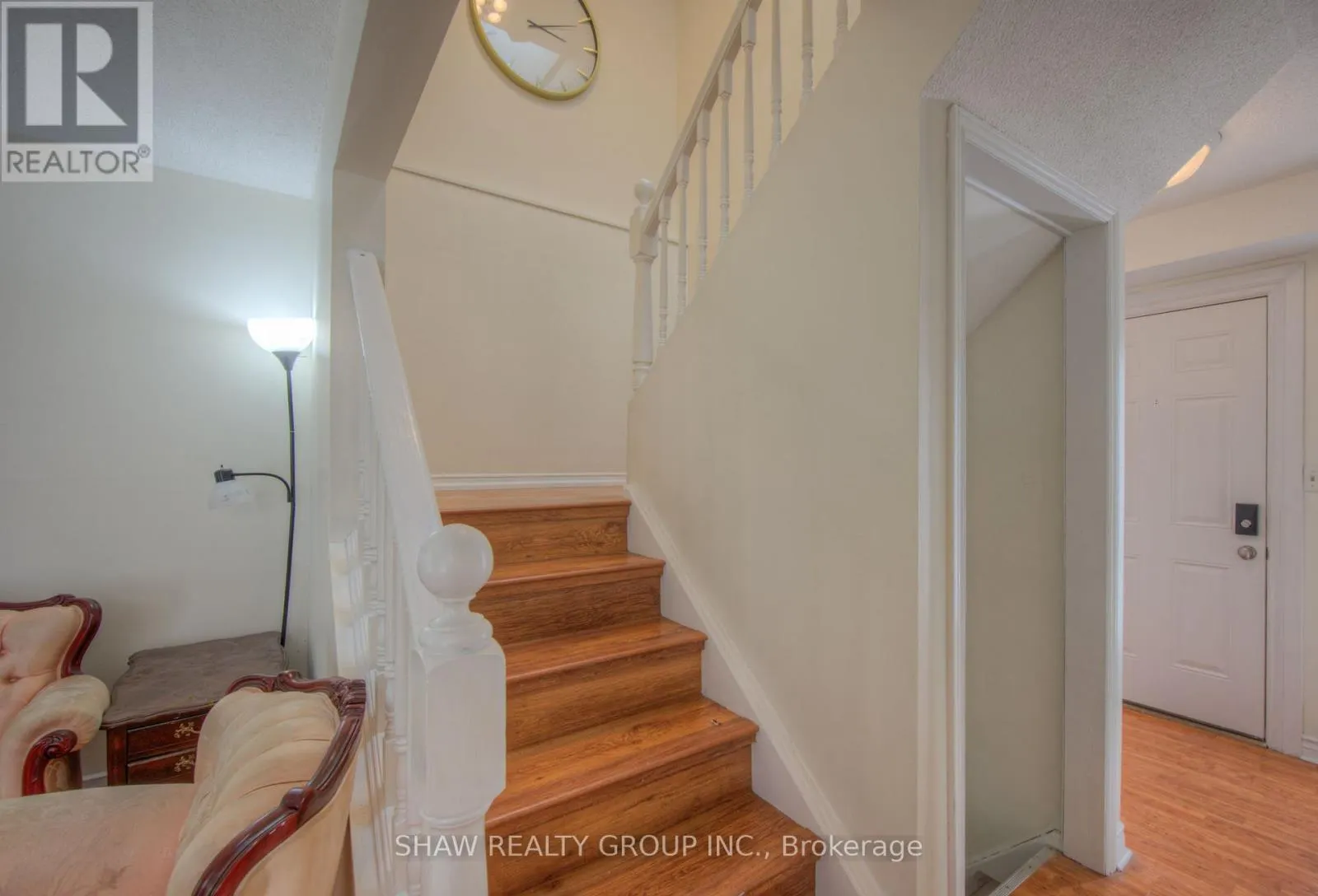 15 GLENDAN COURT