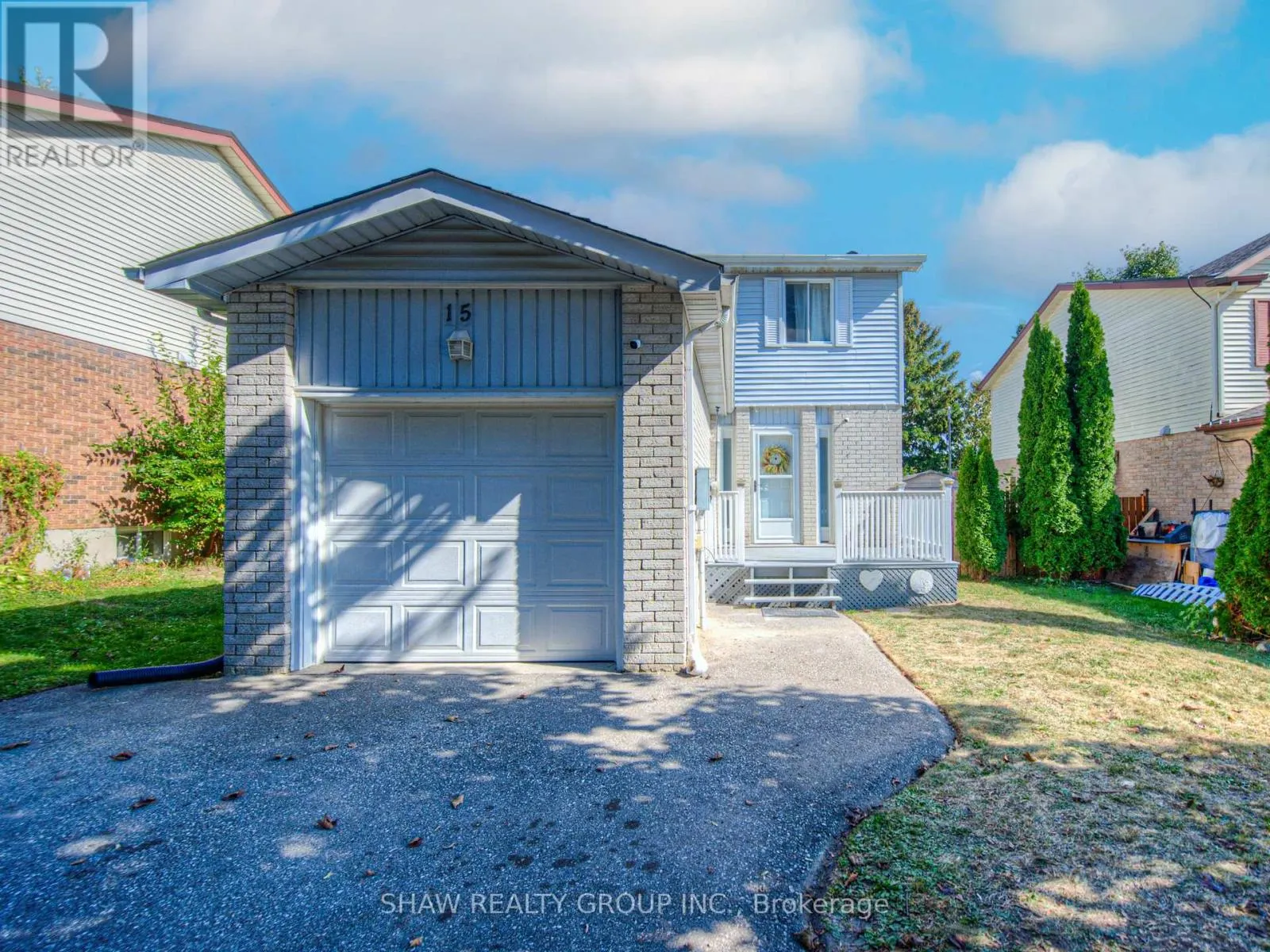 15 GLENDAN COURT