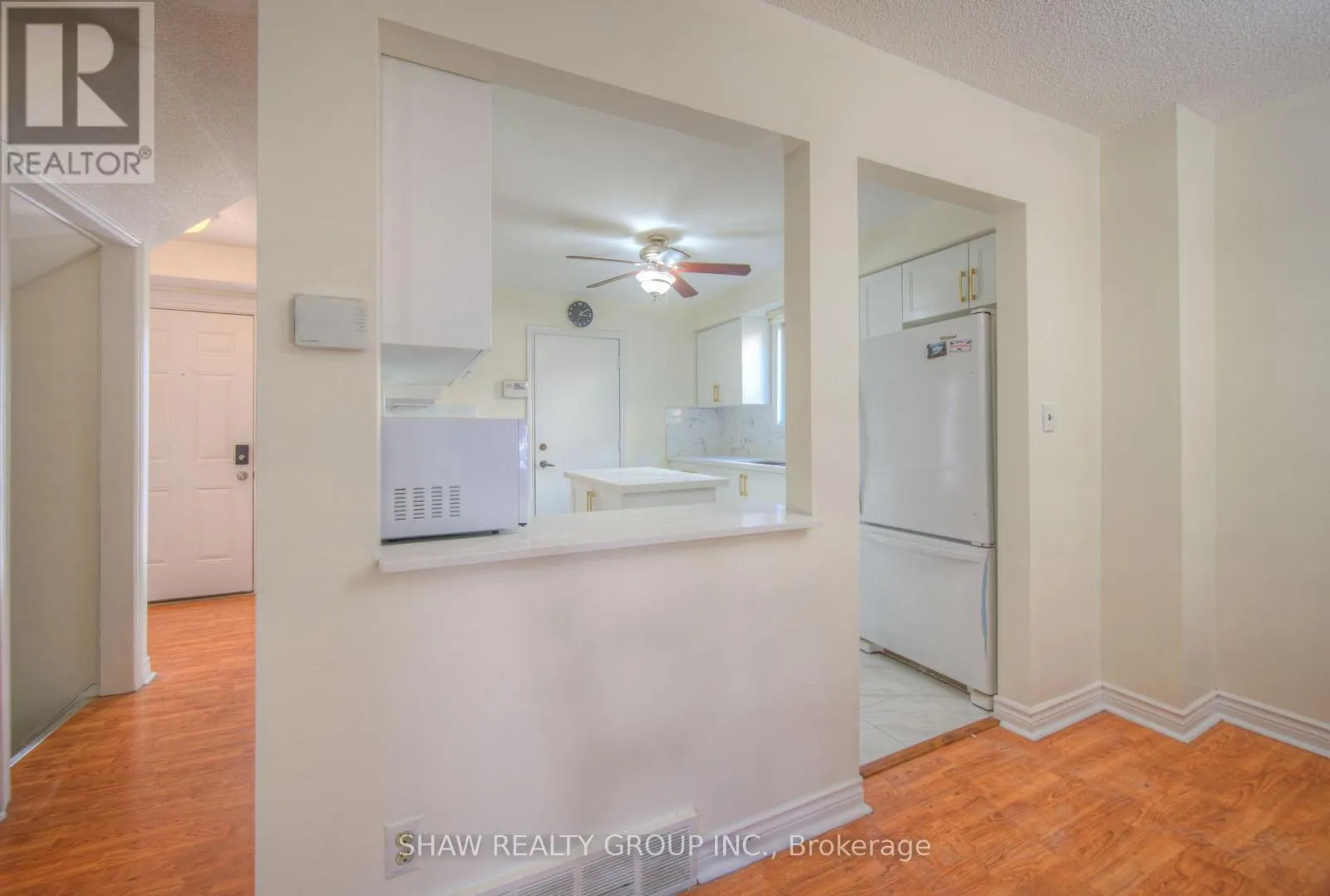 15 GLENDAN COURT