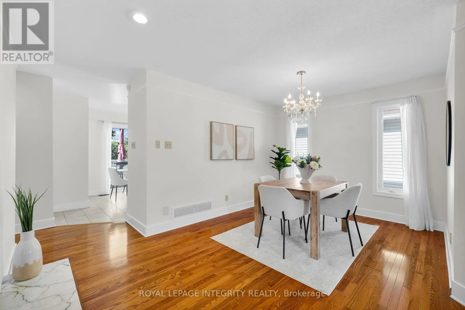 1979 JASPER AVENUE