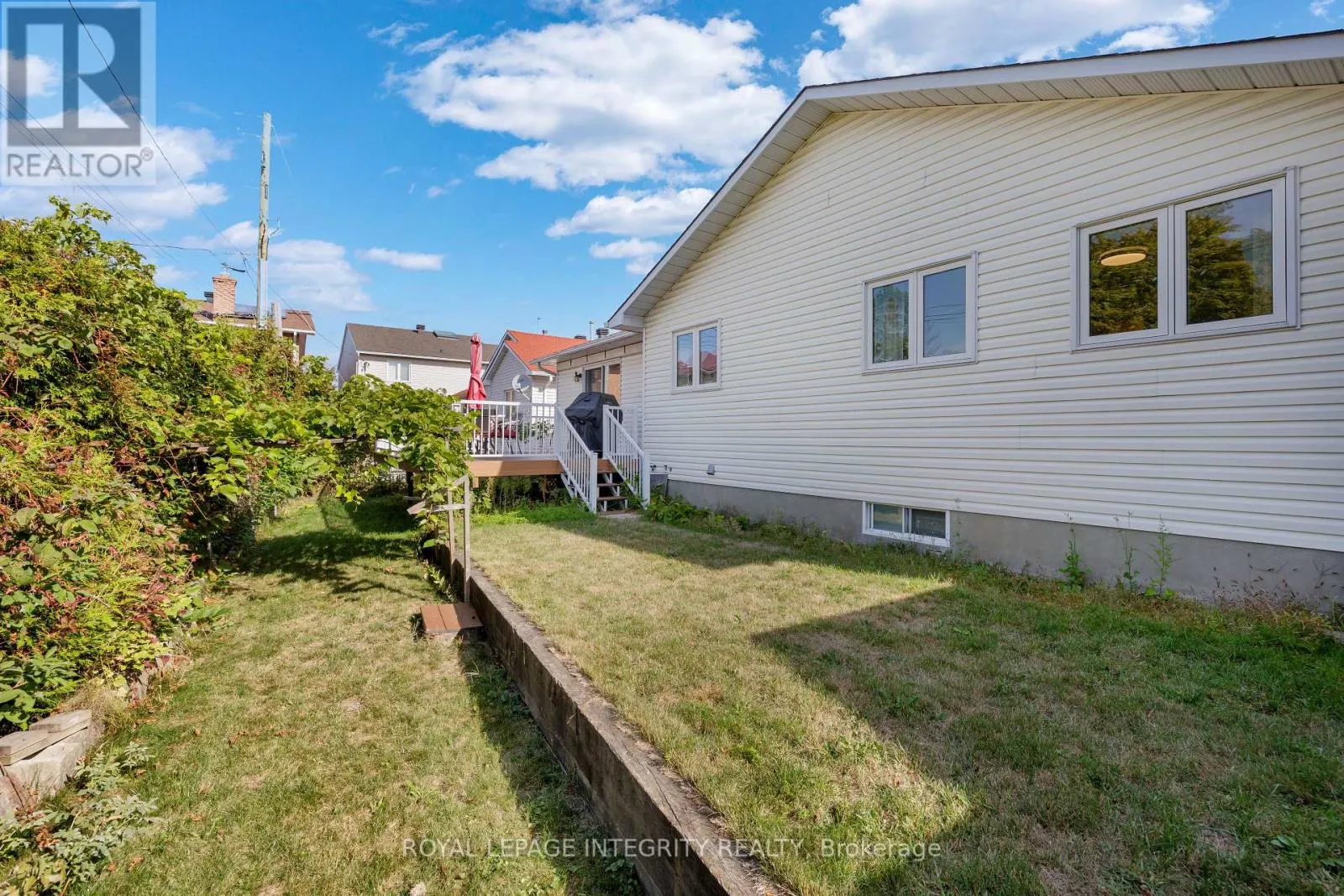 1979 JASPER AVENUE