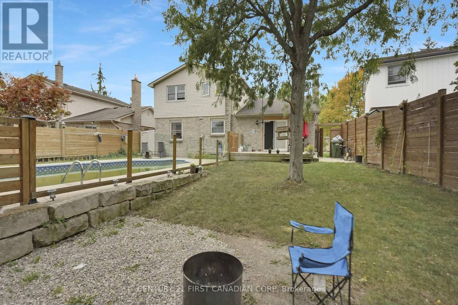 1027 FLINTLOCK COURT N