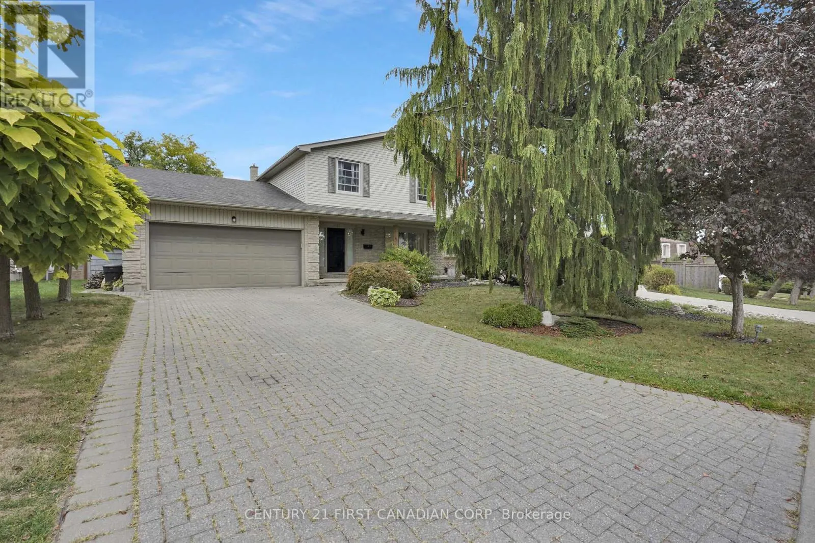 1027 FLINTLOCK COURT N
