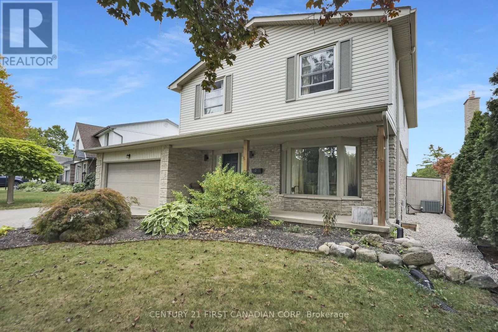 1027 FLINTLOCK COURT N