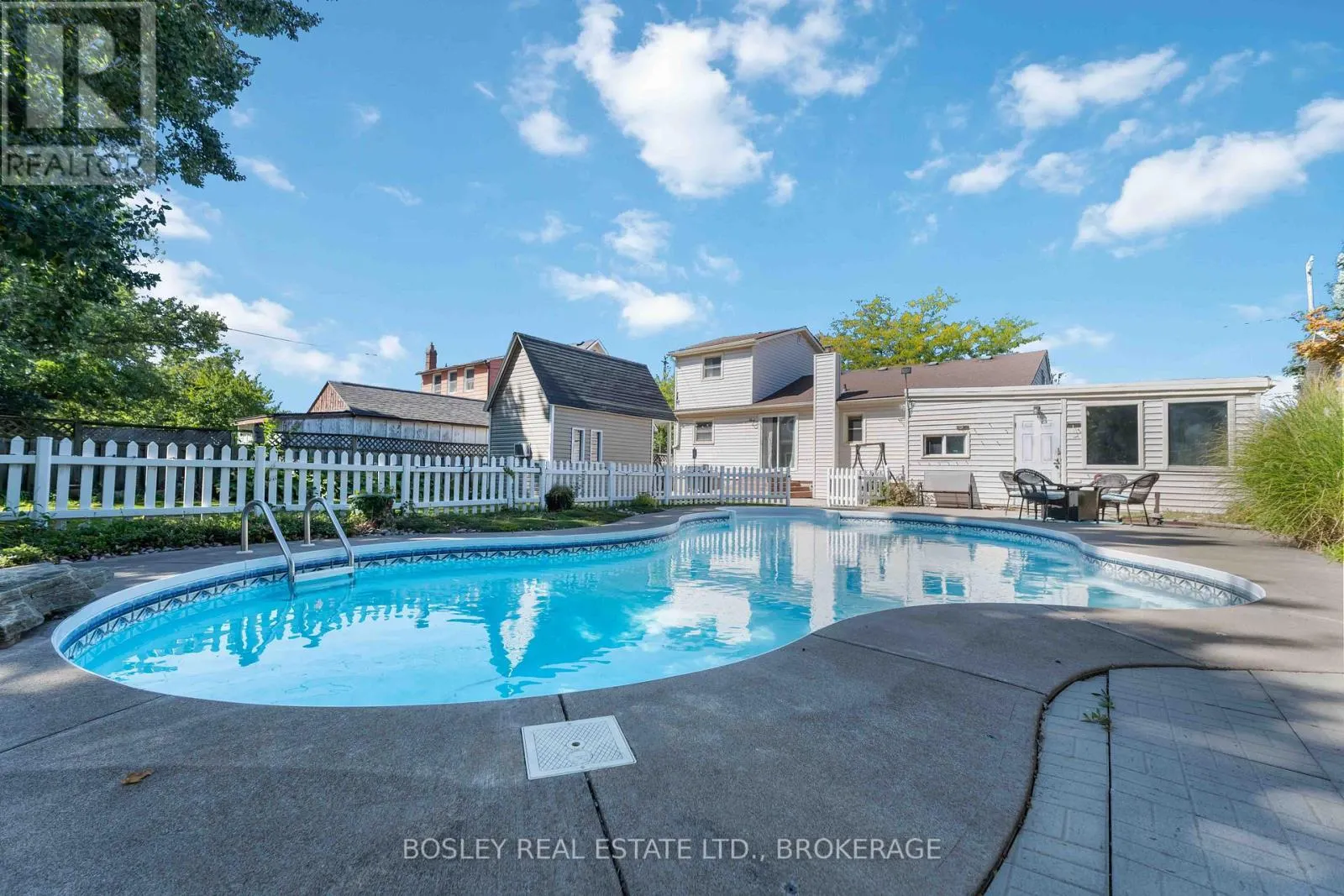 301 PELHAM ROAD