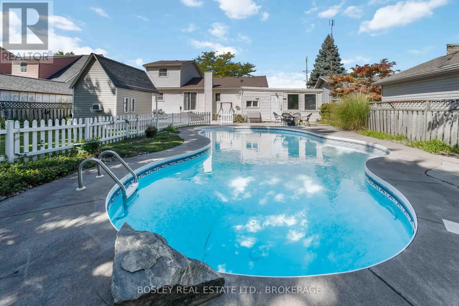 301 PELHAM ROAD