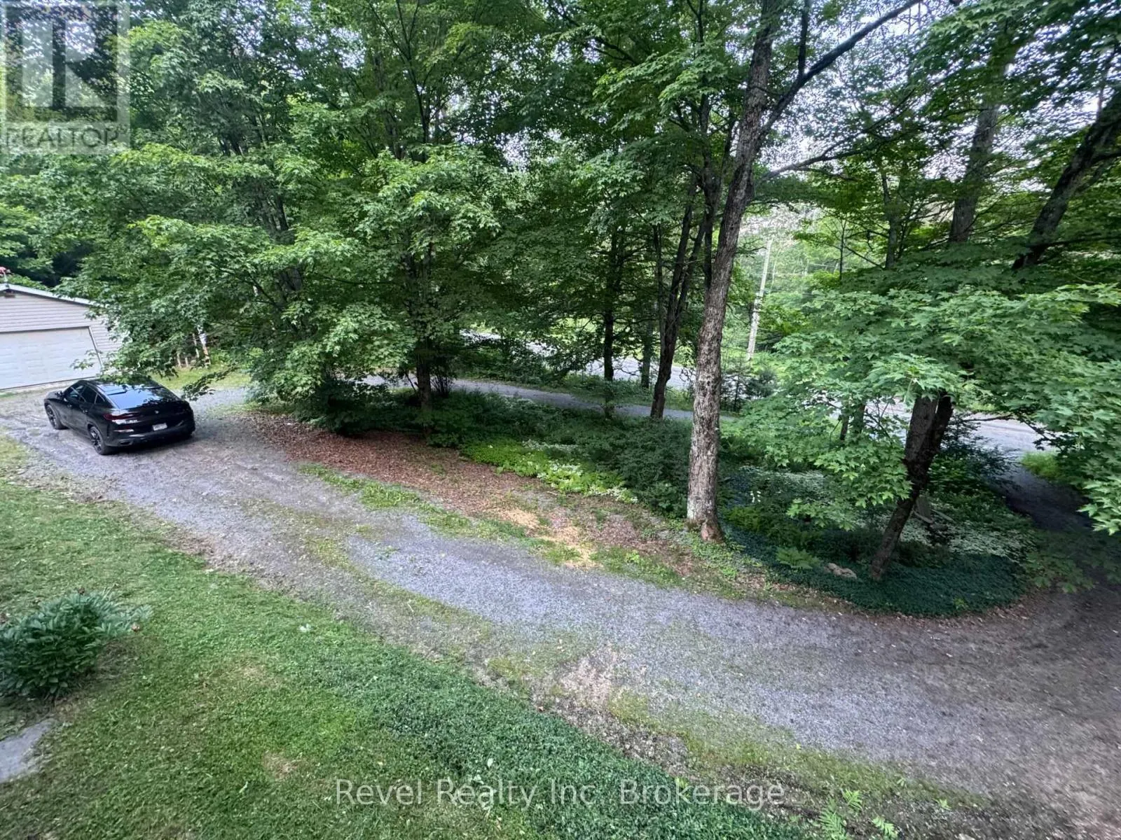 1670 FOREST LAKE ROAD