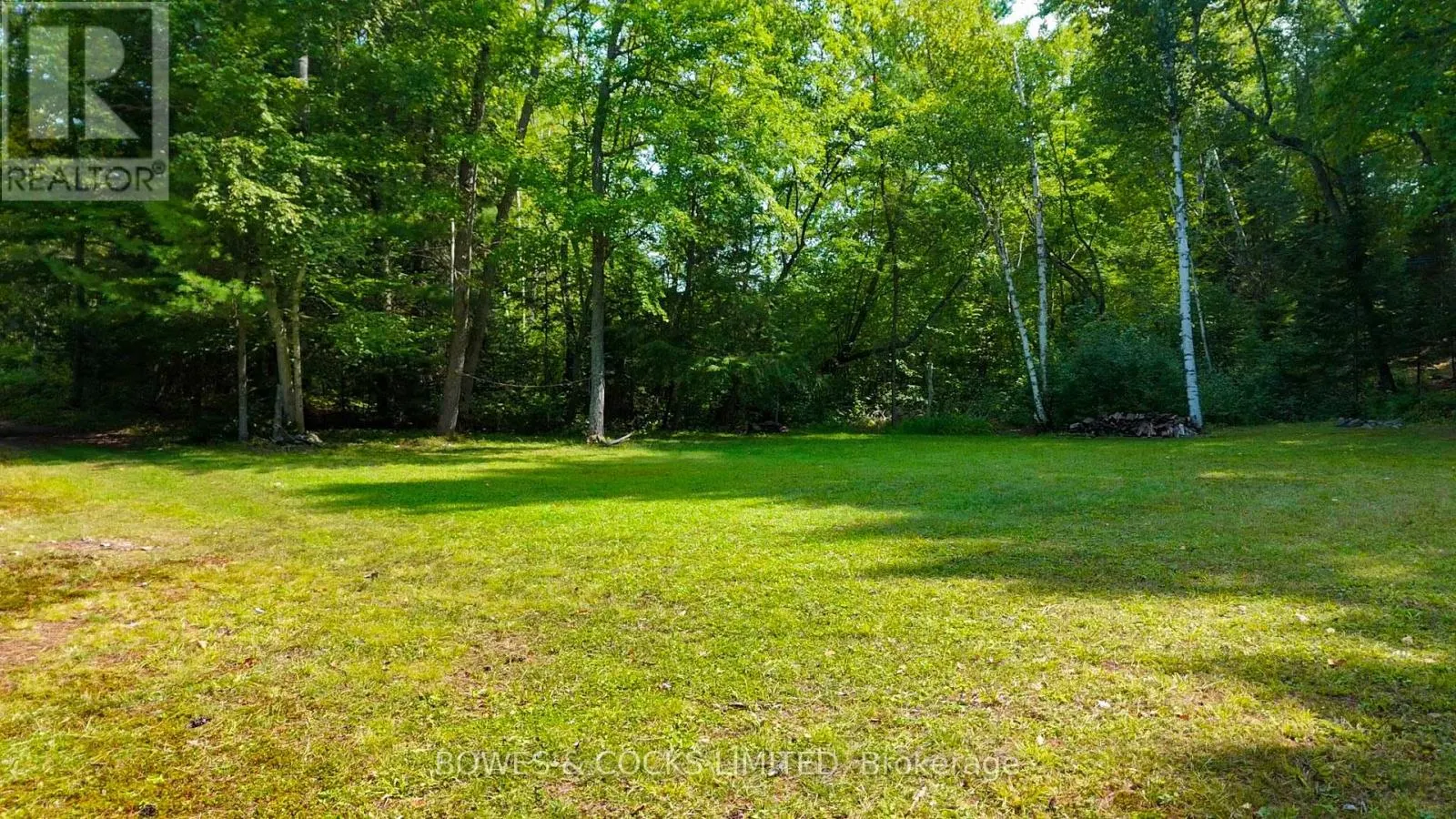 915 MADAWASKA RIVER DRIVE