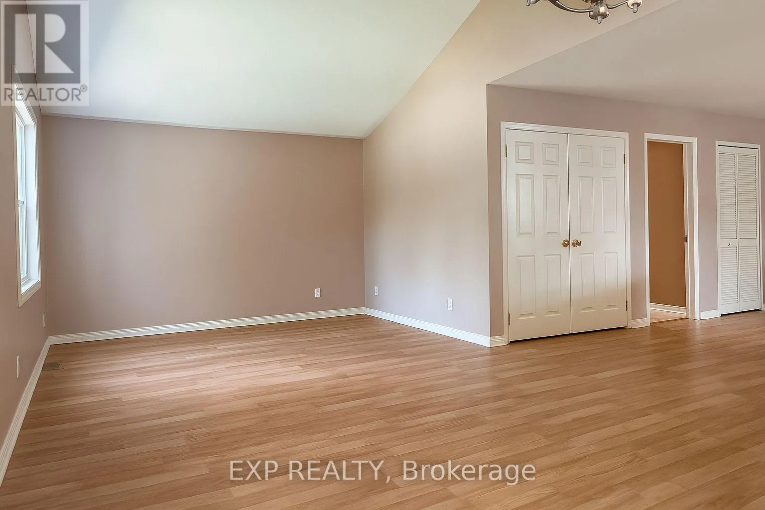 1023 VISTA BARRETT PRIVATE