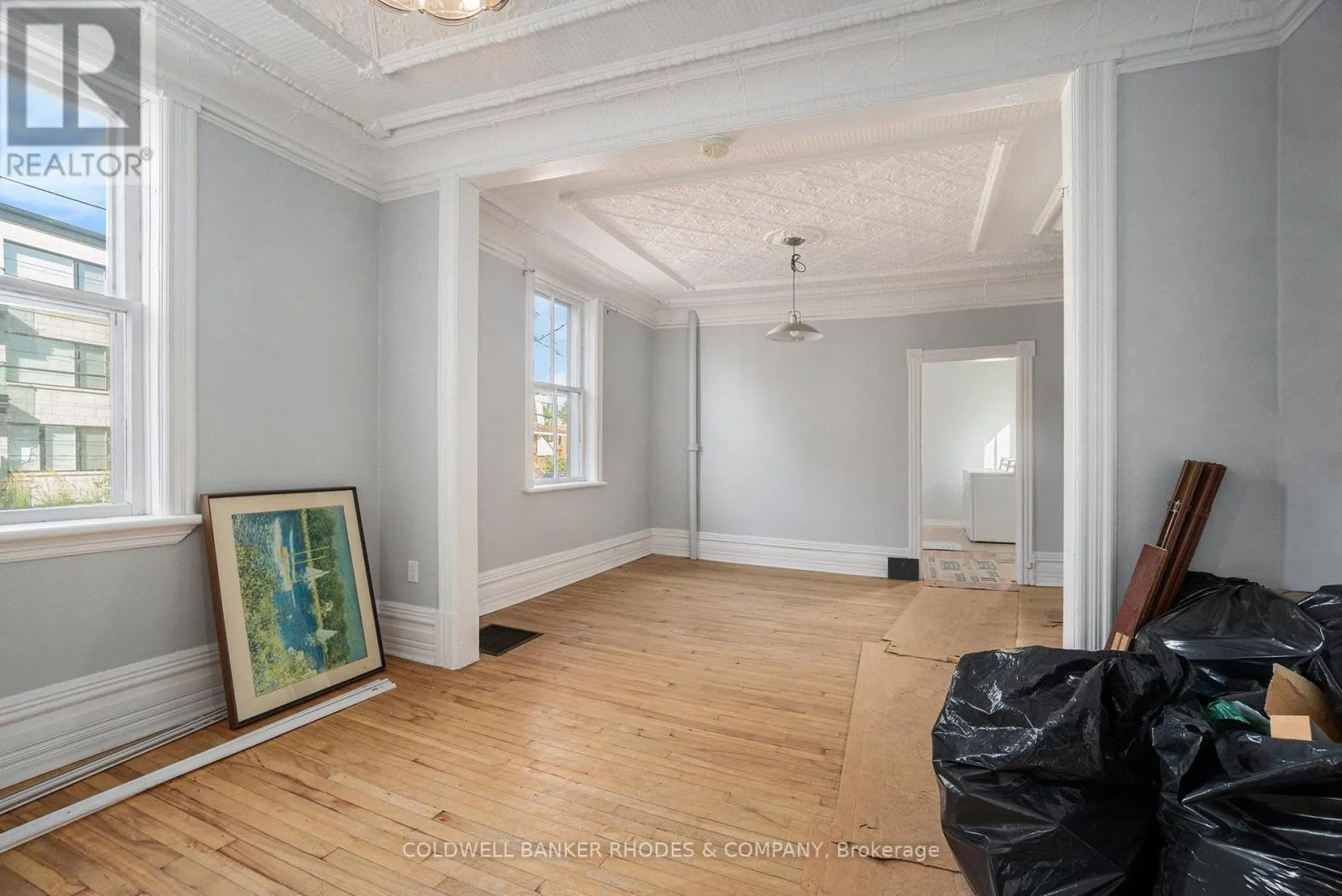 309 PICTON AVENUE