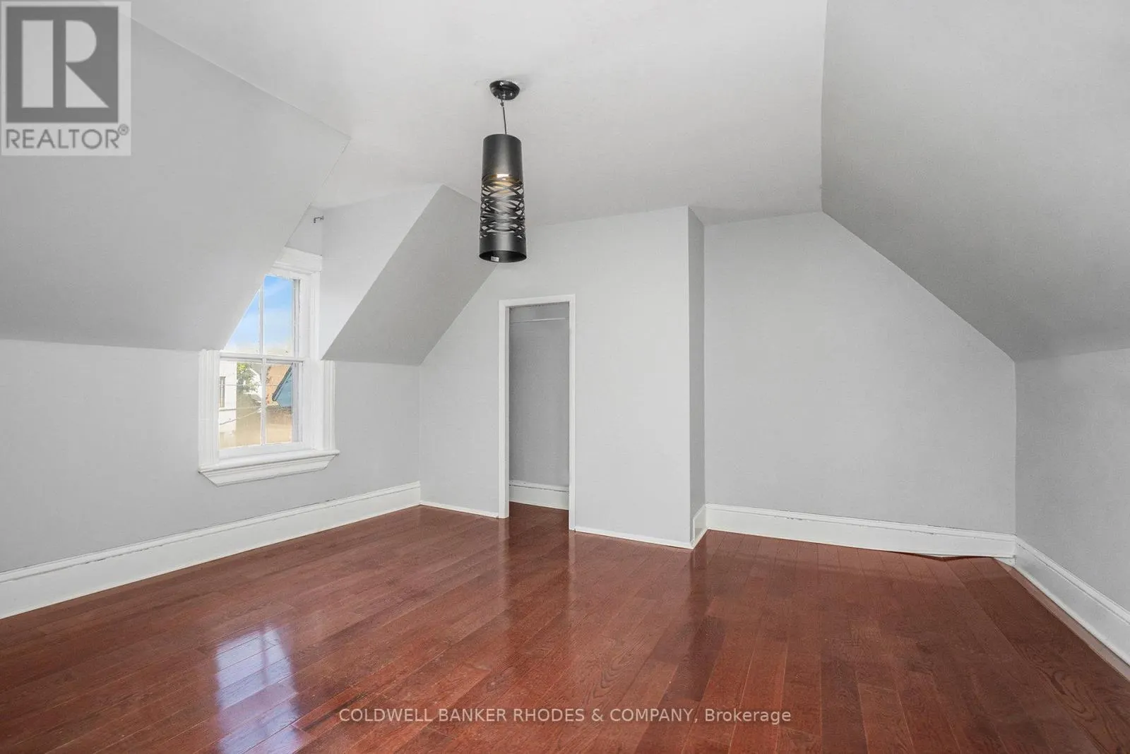 309 PICTON AVENUE