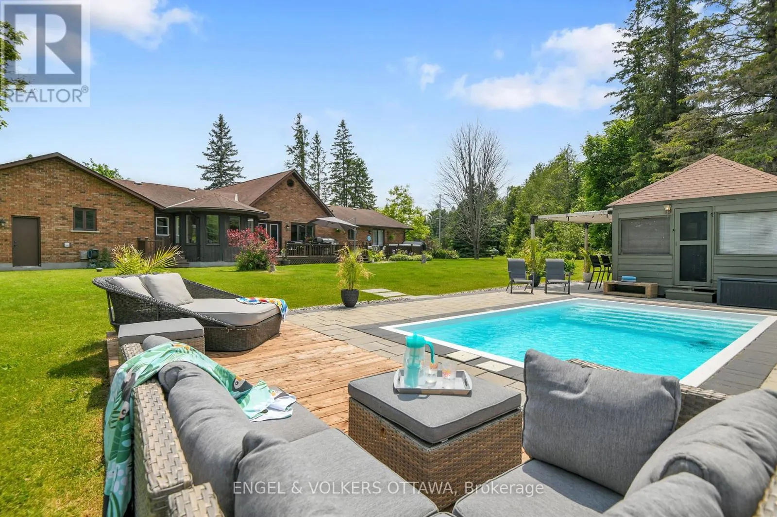 102 DELANEY DRIVE