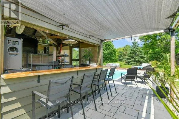 102 DELANEY DRIVE