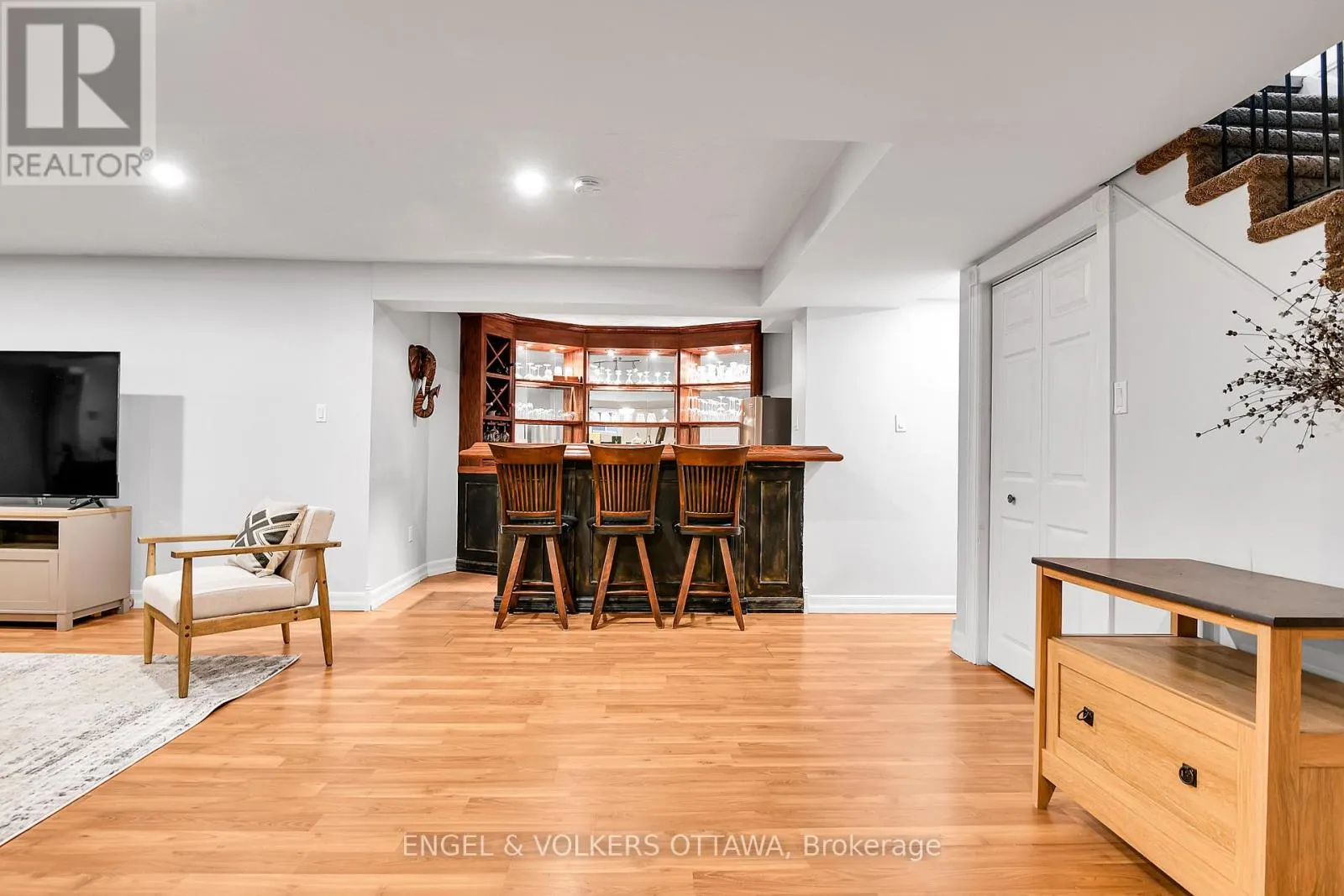 102 DELANEY DRIVE