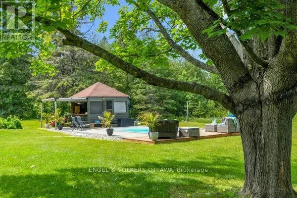 102 DELANEY DRIVE