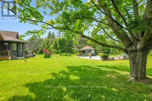 102 DELANEY DRIVE