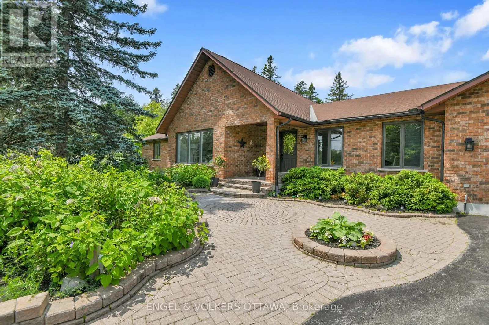 102 DELANEY DRIVE