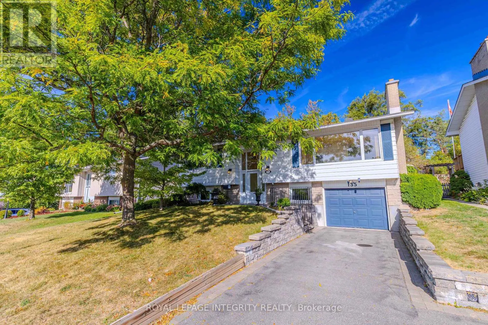 135 DESMOND AVENUE