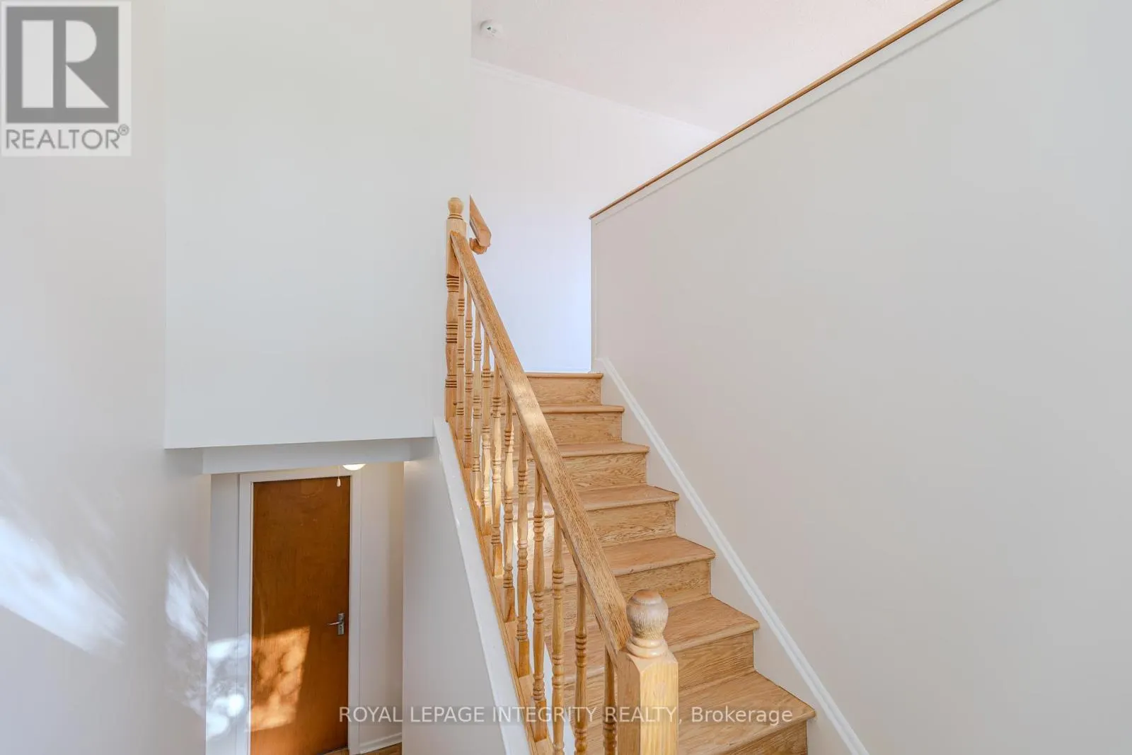 135 DESMOND AVENUE