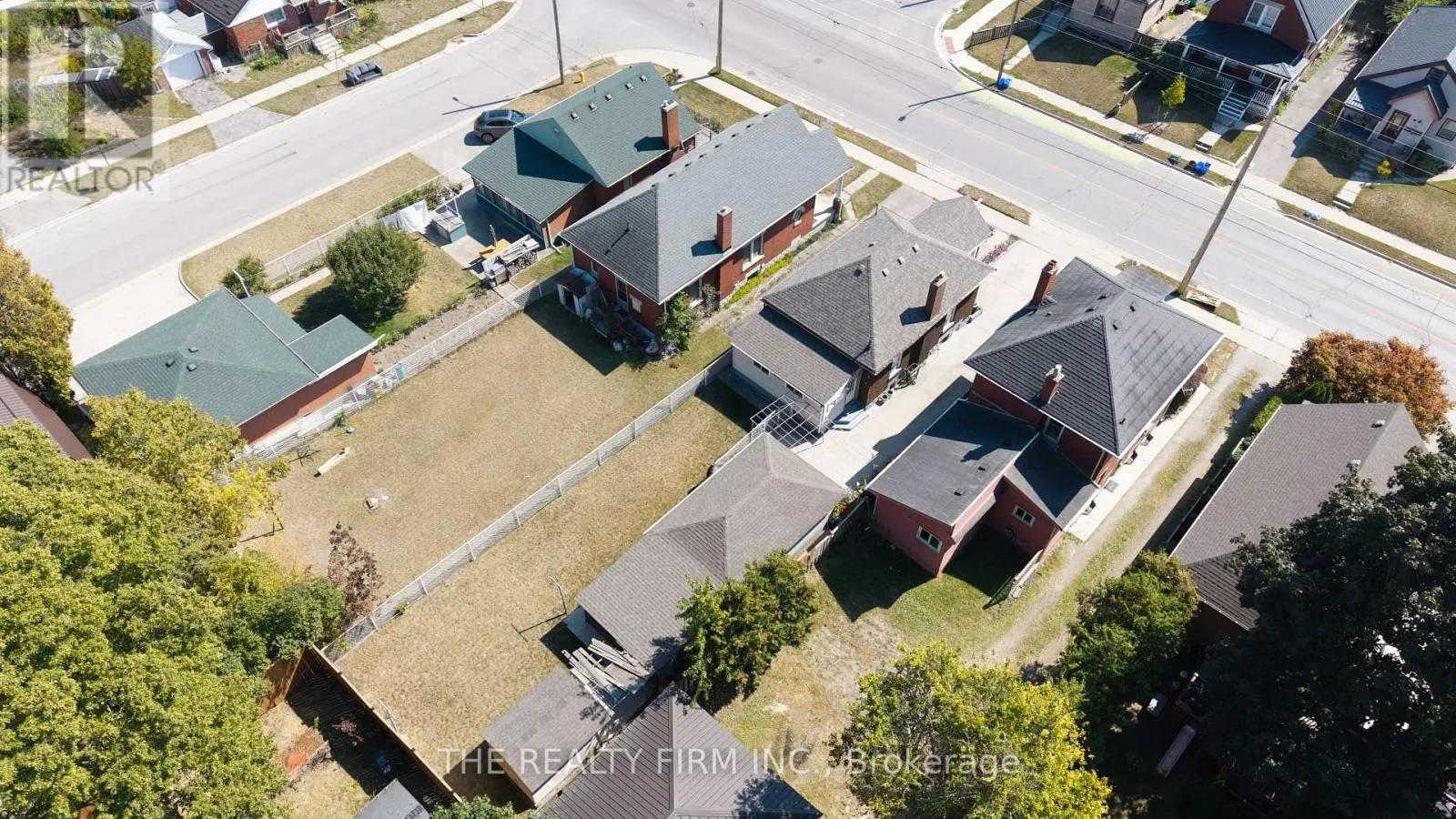 1118 TRAFALGAR STREET
