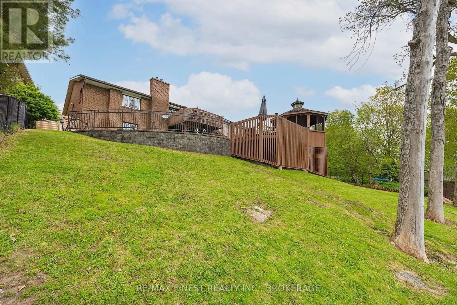 593 FOREST HILL DRIVE