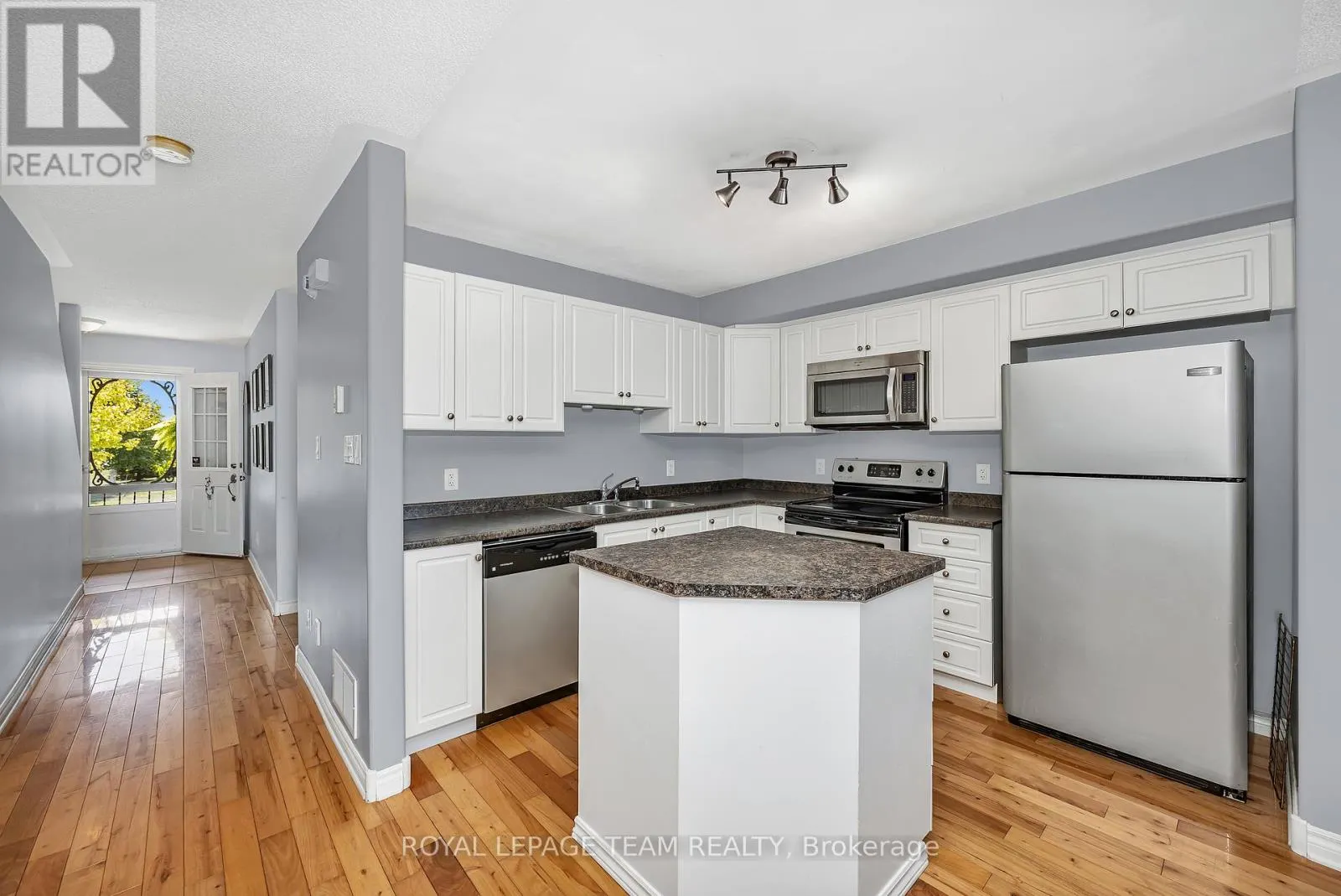 111 RAINA WAY