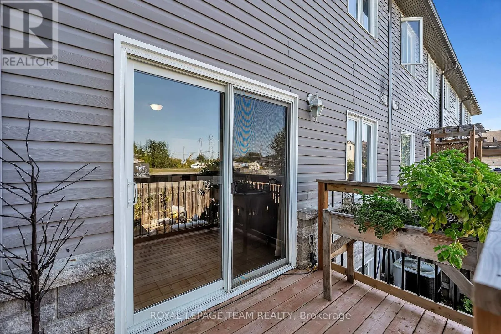 111 RAINA WAY