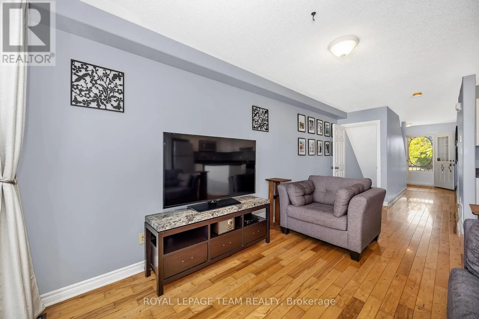 111 RAINA WAY