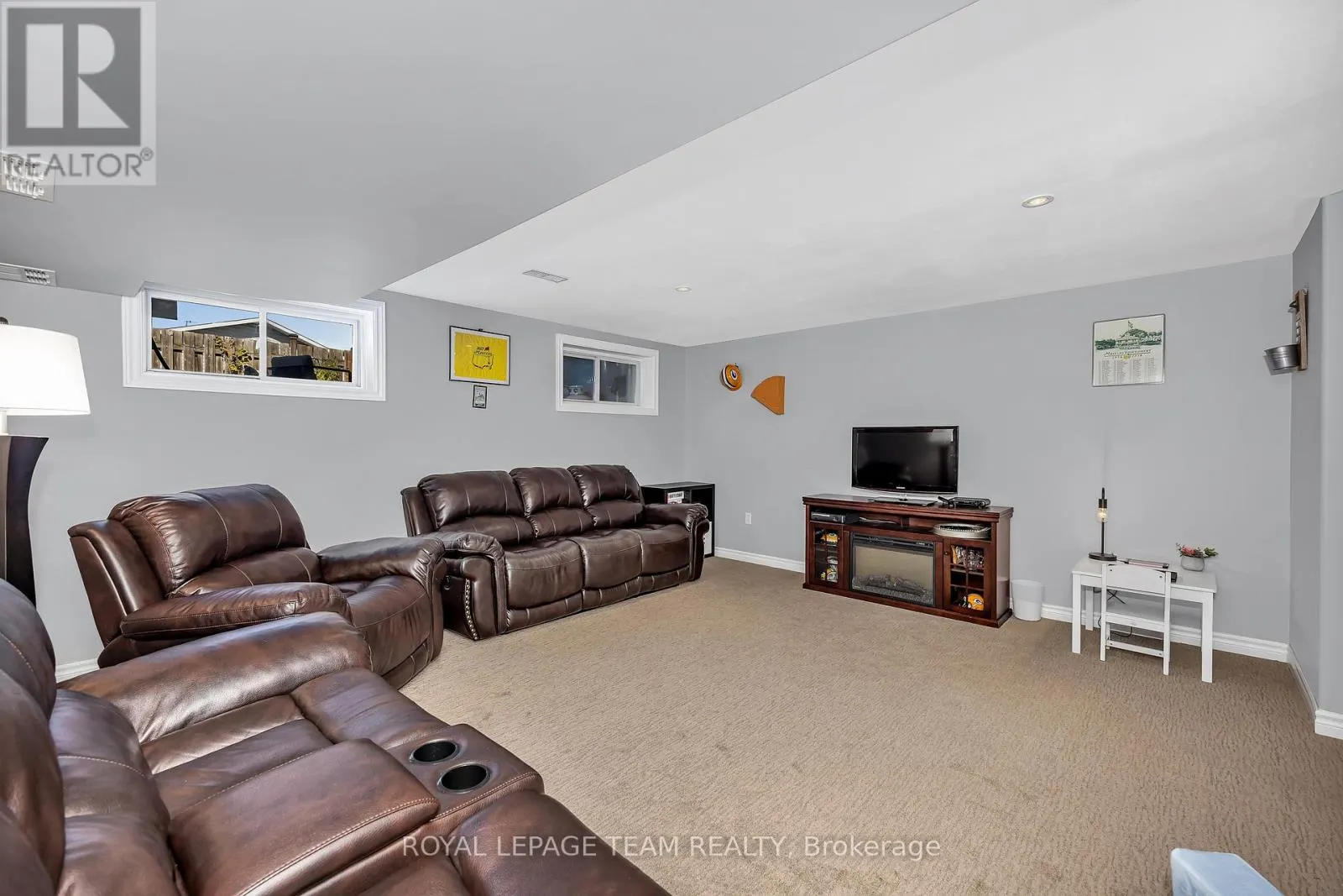 111 RAINA WAY