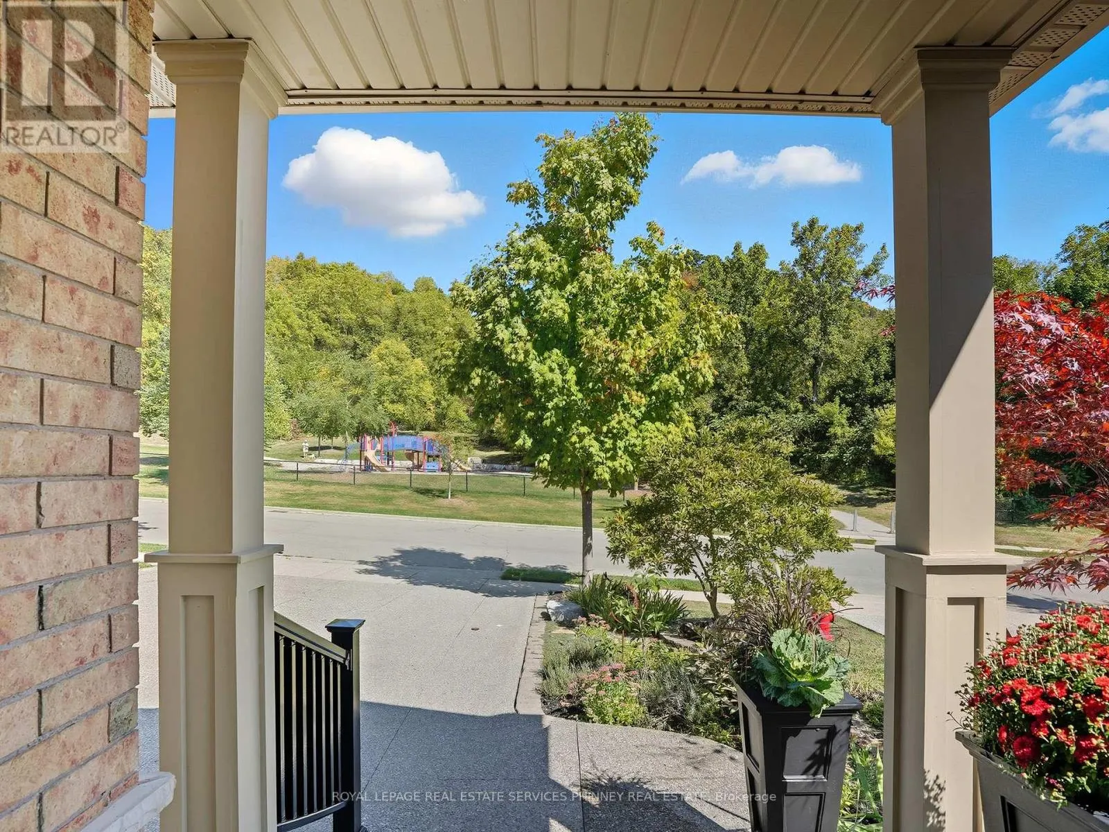 47 LIVINGSTONE DRIVE