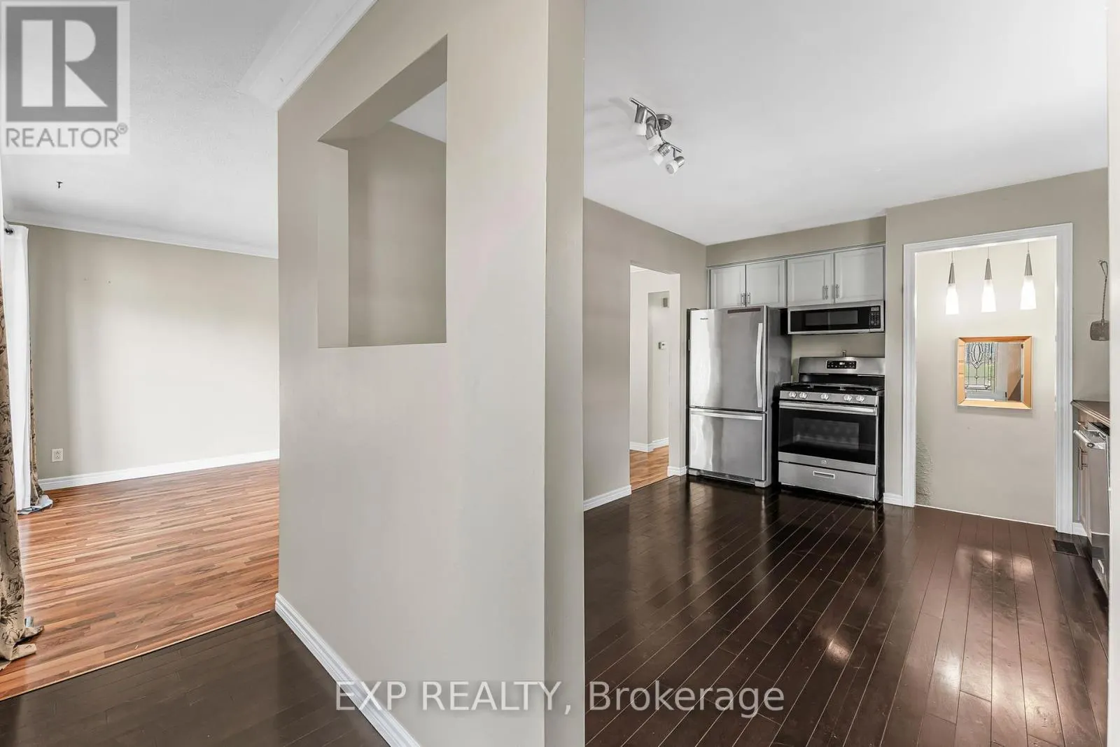 27 LOCKE AVENUE