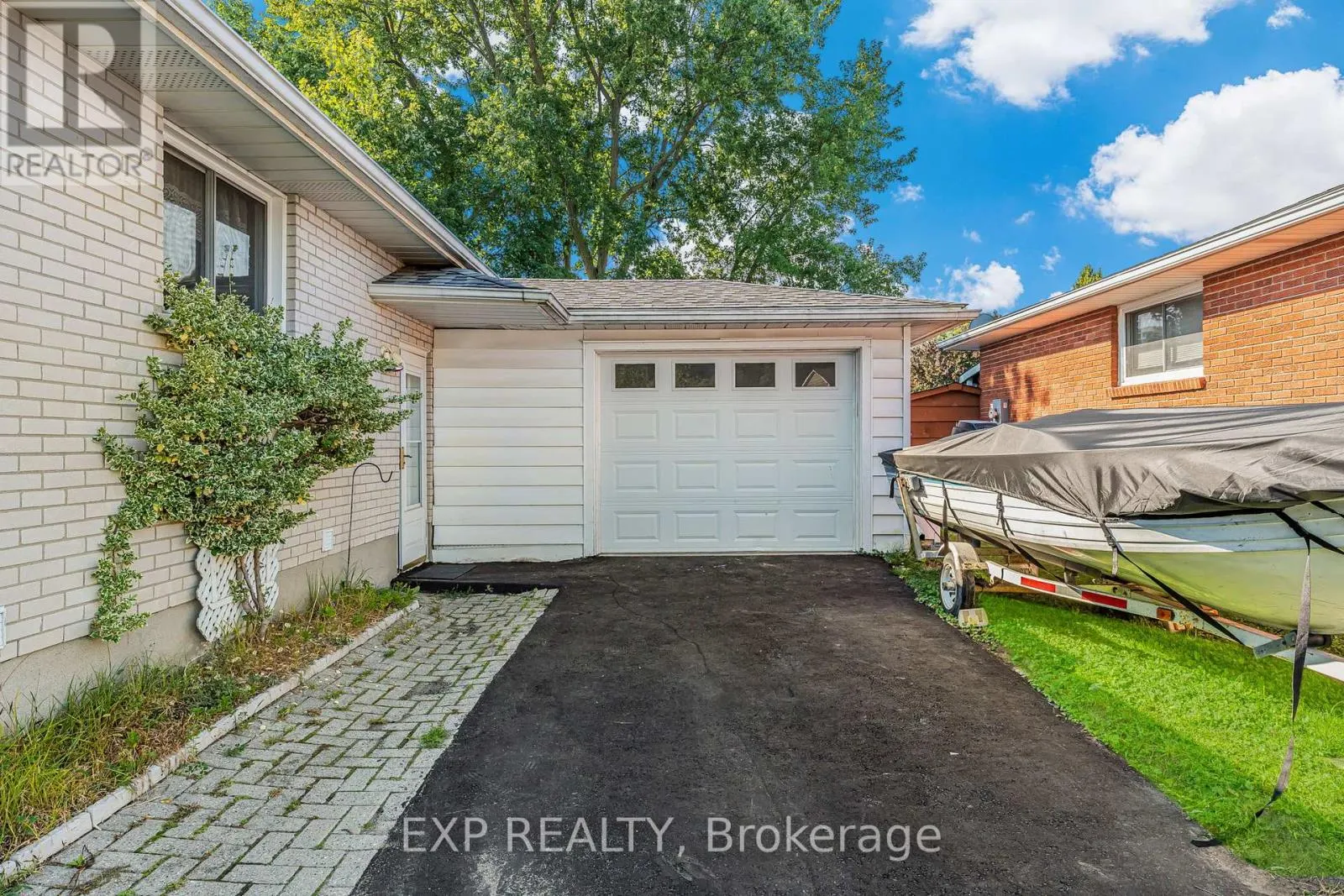 27 LOCKE AVENUE