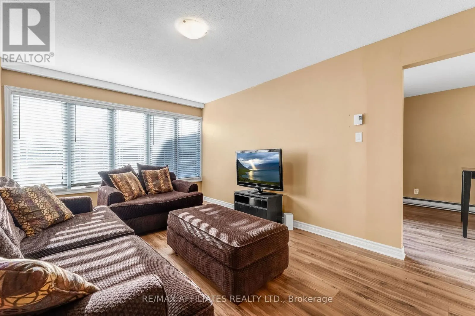 2101 ERIC CRESCENT
