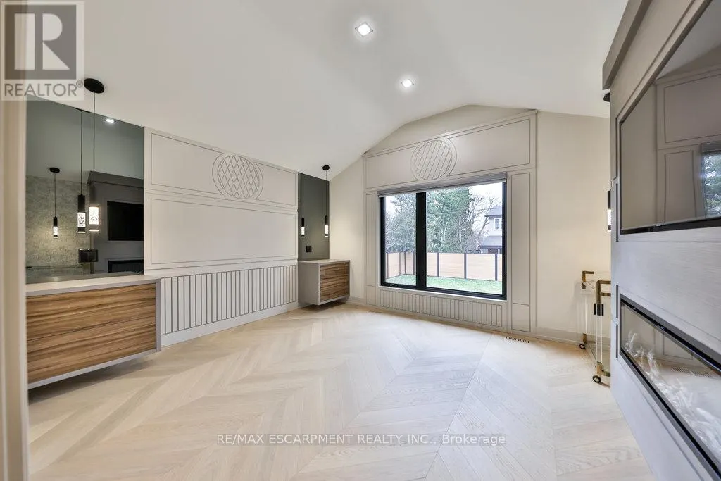 55 WEST 22ND STREET