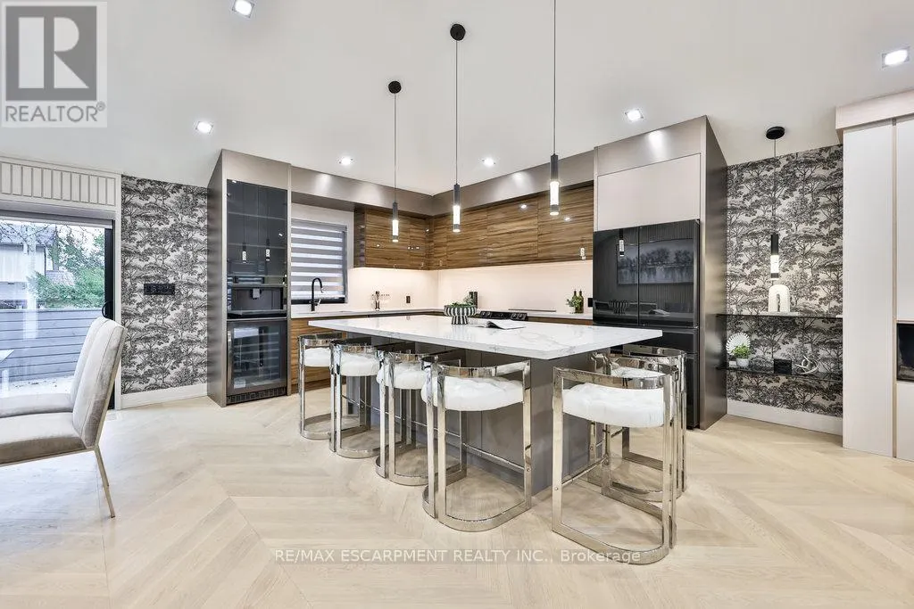 55 WEST 22ND STREET