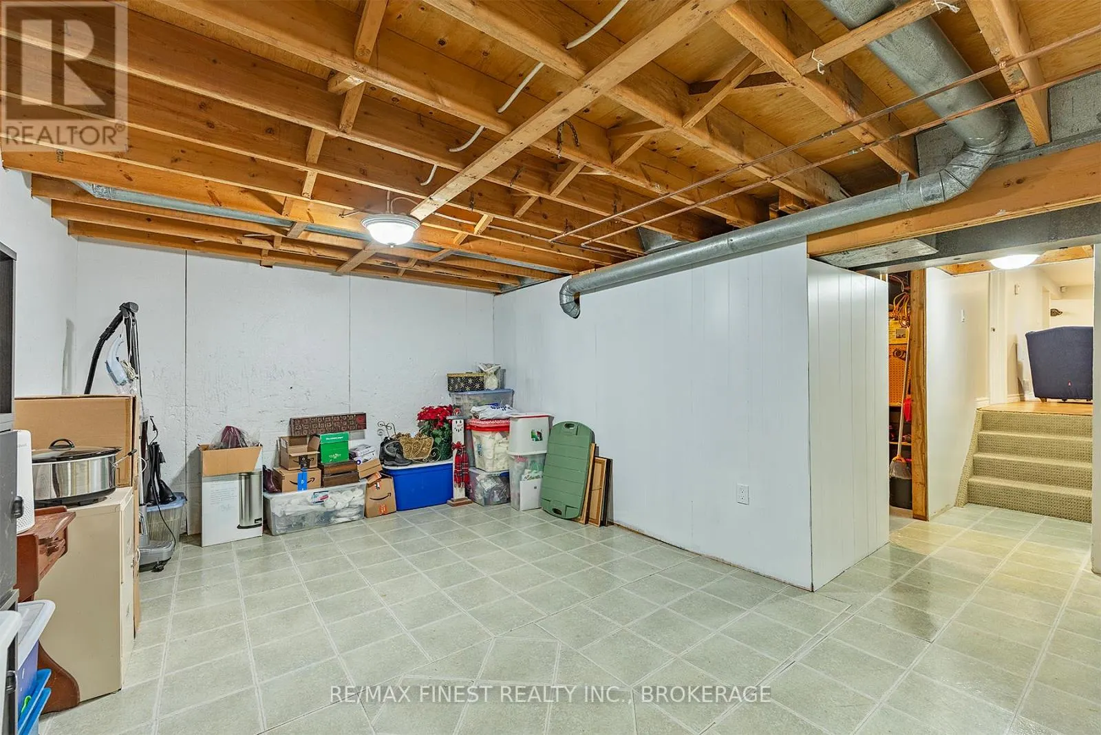 895 BRODIE AVENUE