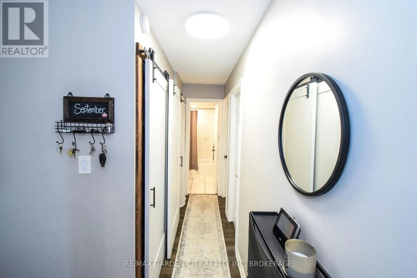 811 - 75 GLENBURN COURT, #811