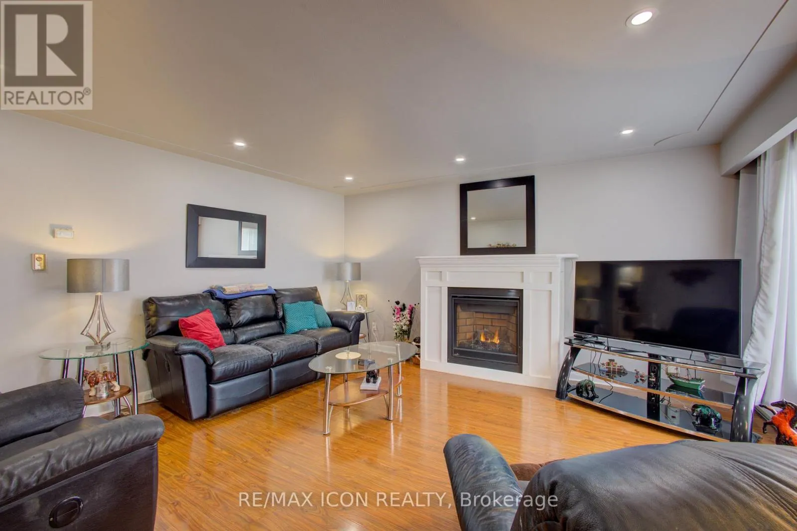 102 BYELAND DRIVE
