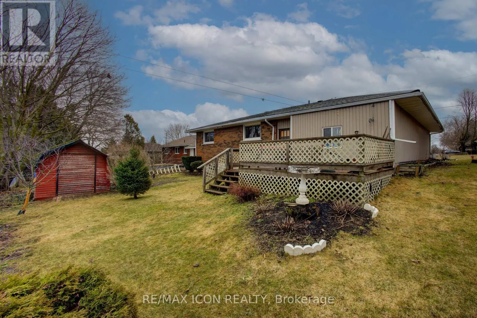 102 BYELAND DRIVE