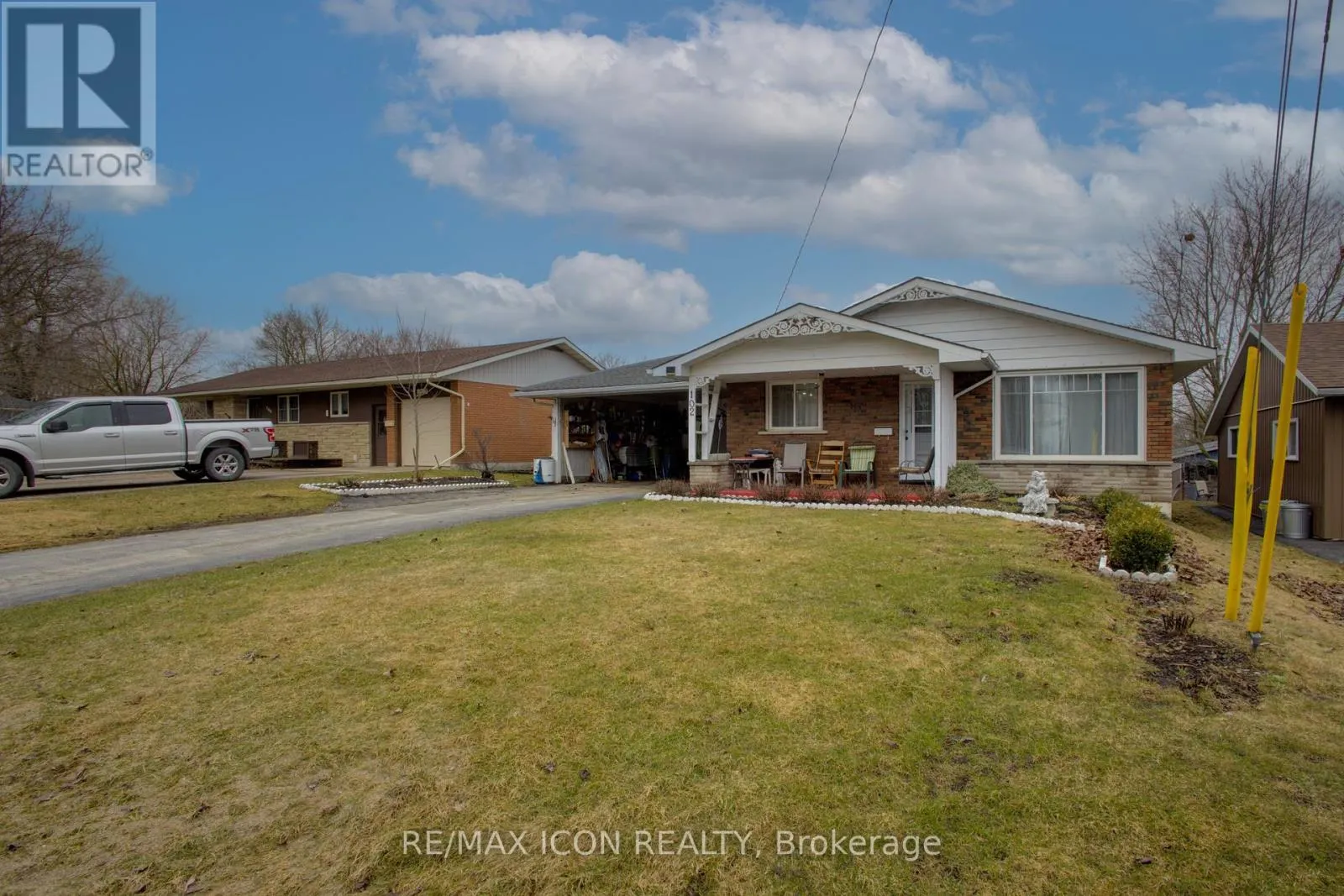 102 BYELAND DRIVE
