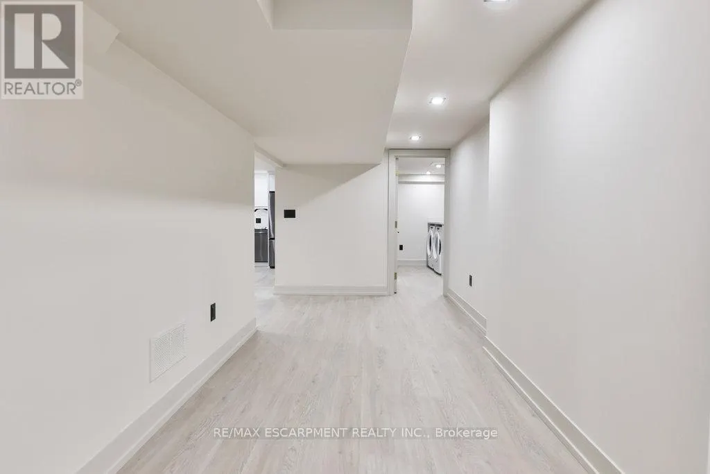 55 WEST 22ND STREET
