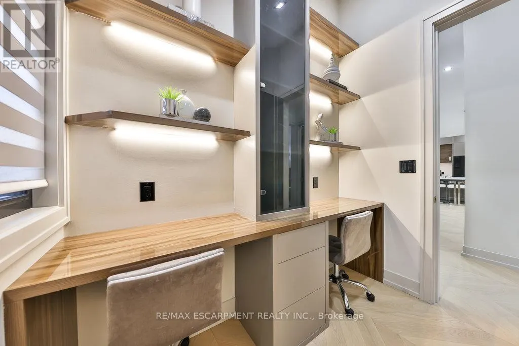 55 WEST 22ND STREET