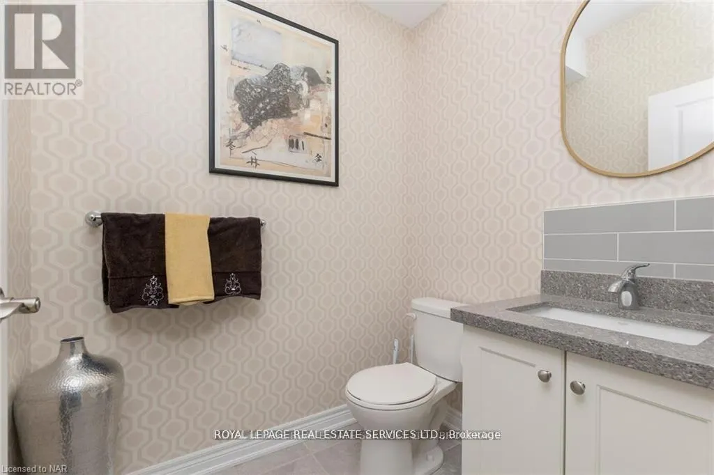124 SHOREVIEW PLACE