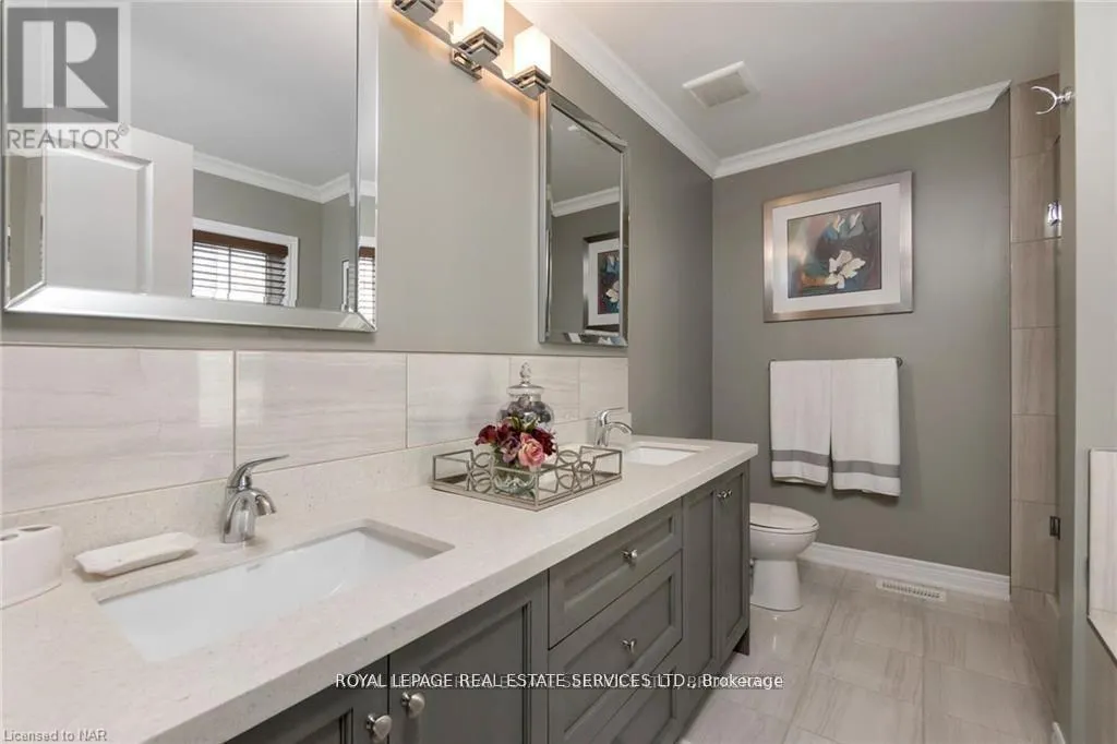 124 SHOREVIEW PLACE