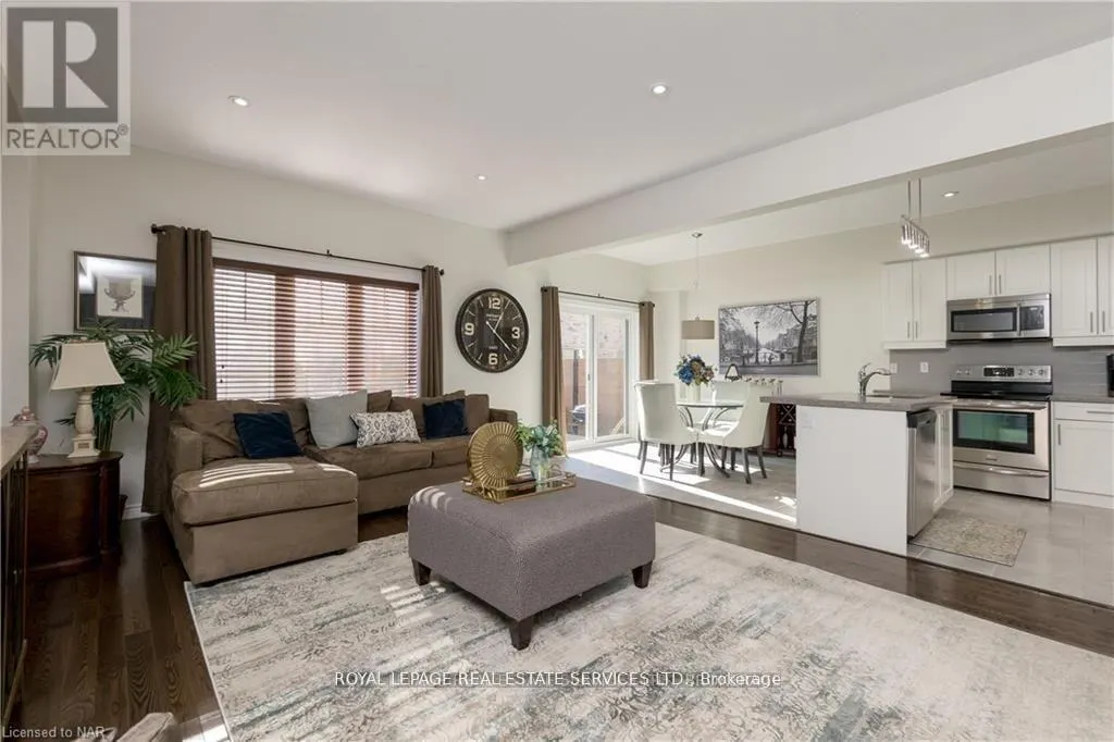 124 SHOREVIEW PLACE