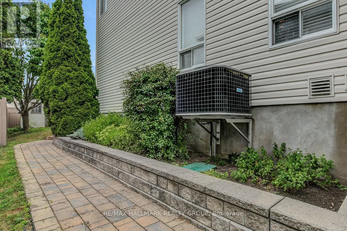 1166 AMBERCREST STREET