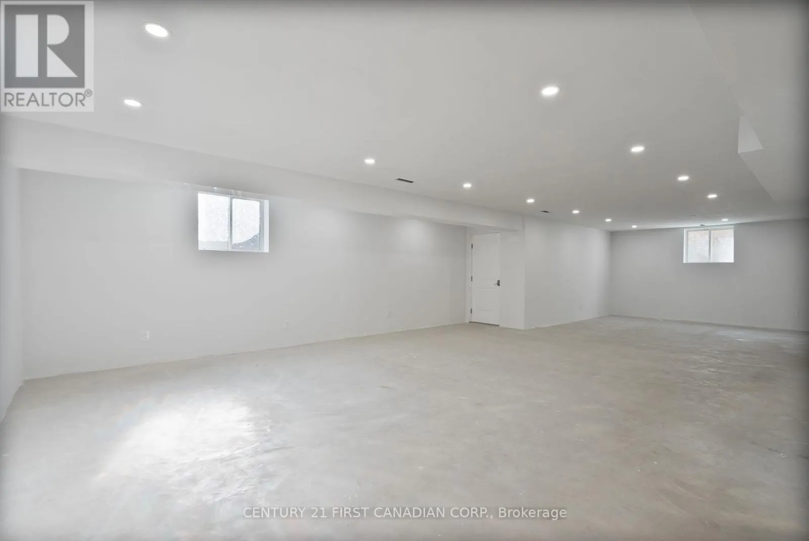 125 SPENCER AVENUE
