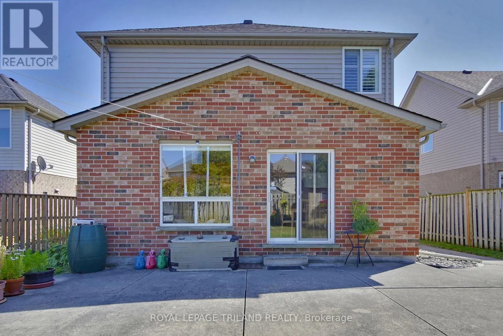 1128 STAGHORN CRESCENT